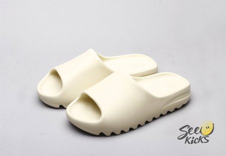 Yeezy SLIDE "Bone" (Run smaller, please choose a bigger size) 6345