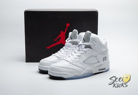 Jordan 5 Retro White Metallic HQ7978-103 Size 40-48.5