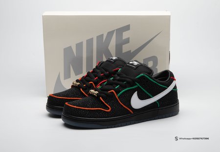 Nike SB Dunk Low Bronx Girls Skate HV1664-001 Size 40-48.5